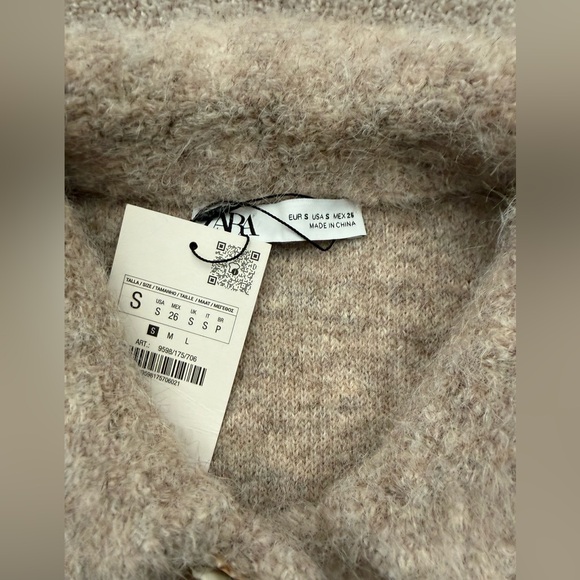 Zara sweater cardigan small - Picture 2 of 9